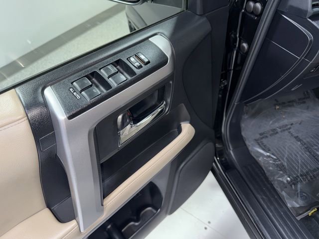 Used 2022 Toyota 4Runner SR5 Premium w/ Moonroof Package AWD/4WD image 13