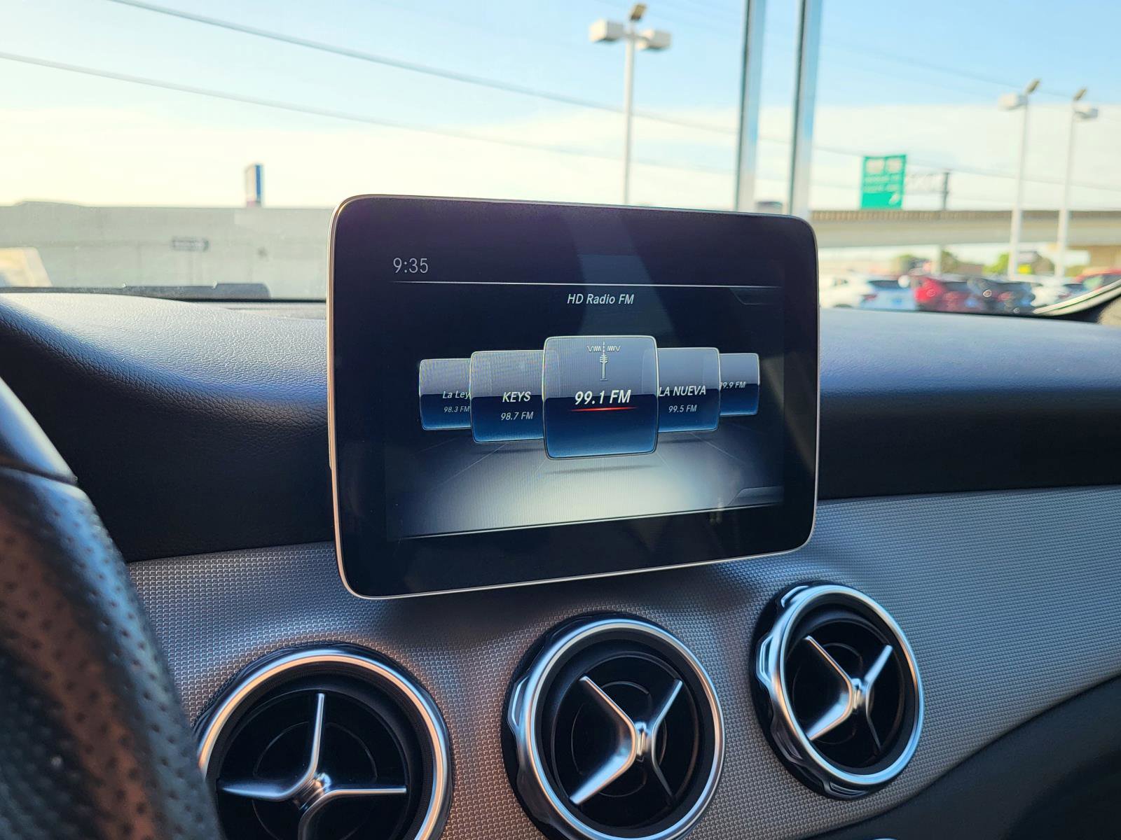 Used 2020 Mercedes-Benz GLA 250 image 26