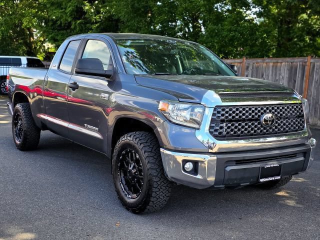 Used 2020 Toyota Tundra SR5 w/ SR5 Upgrade Package AWD/4WD image 1