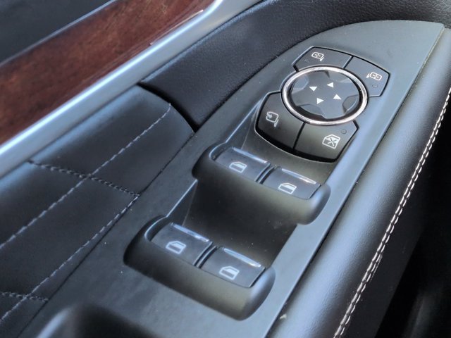 Used 2018 Ford Explorer Platinum AWD/4WD image 27