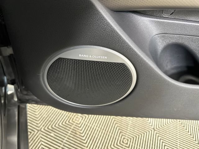 Used 2023 Genesis GV60 Performance image 29