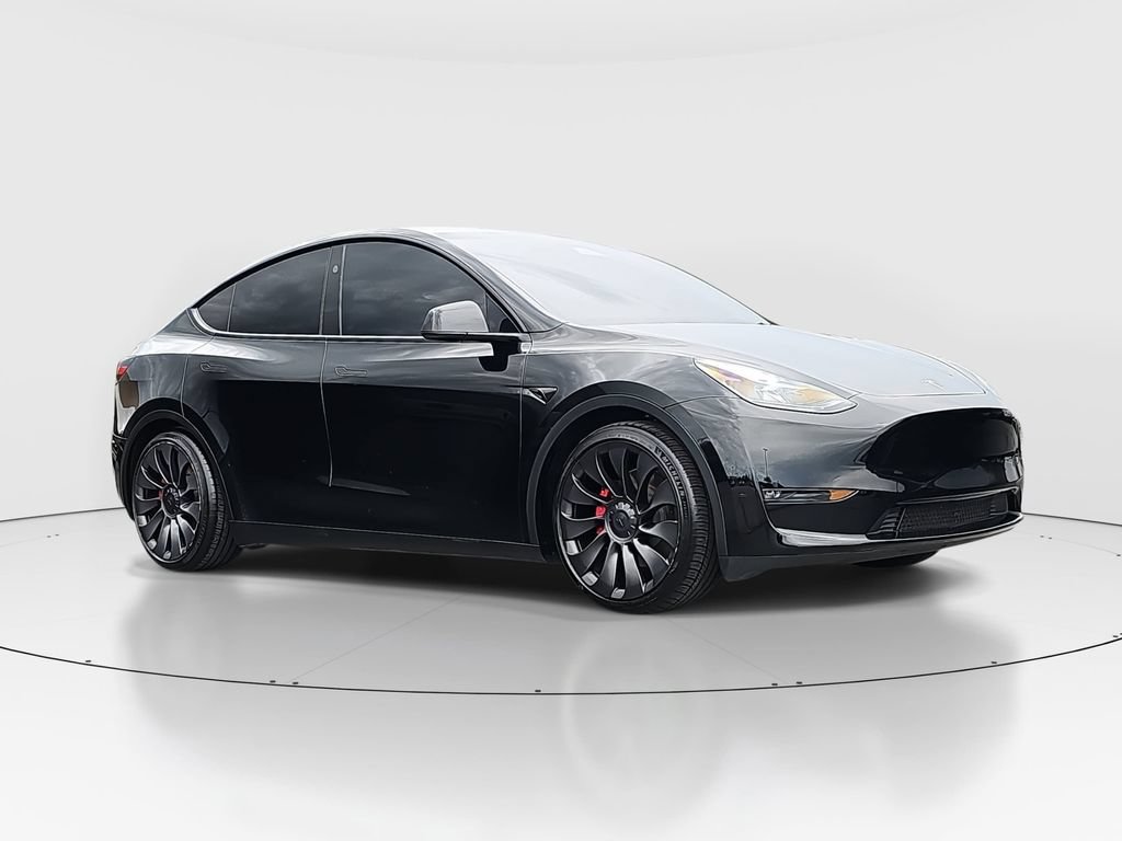 Used 2023 Tesla Model Y Performance AWD/4WD image 3