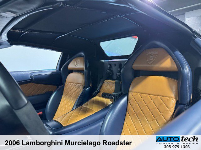 Used 2006 Lamborghini Murcielago Roadster AWD/4WD image 7