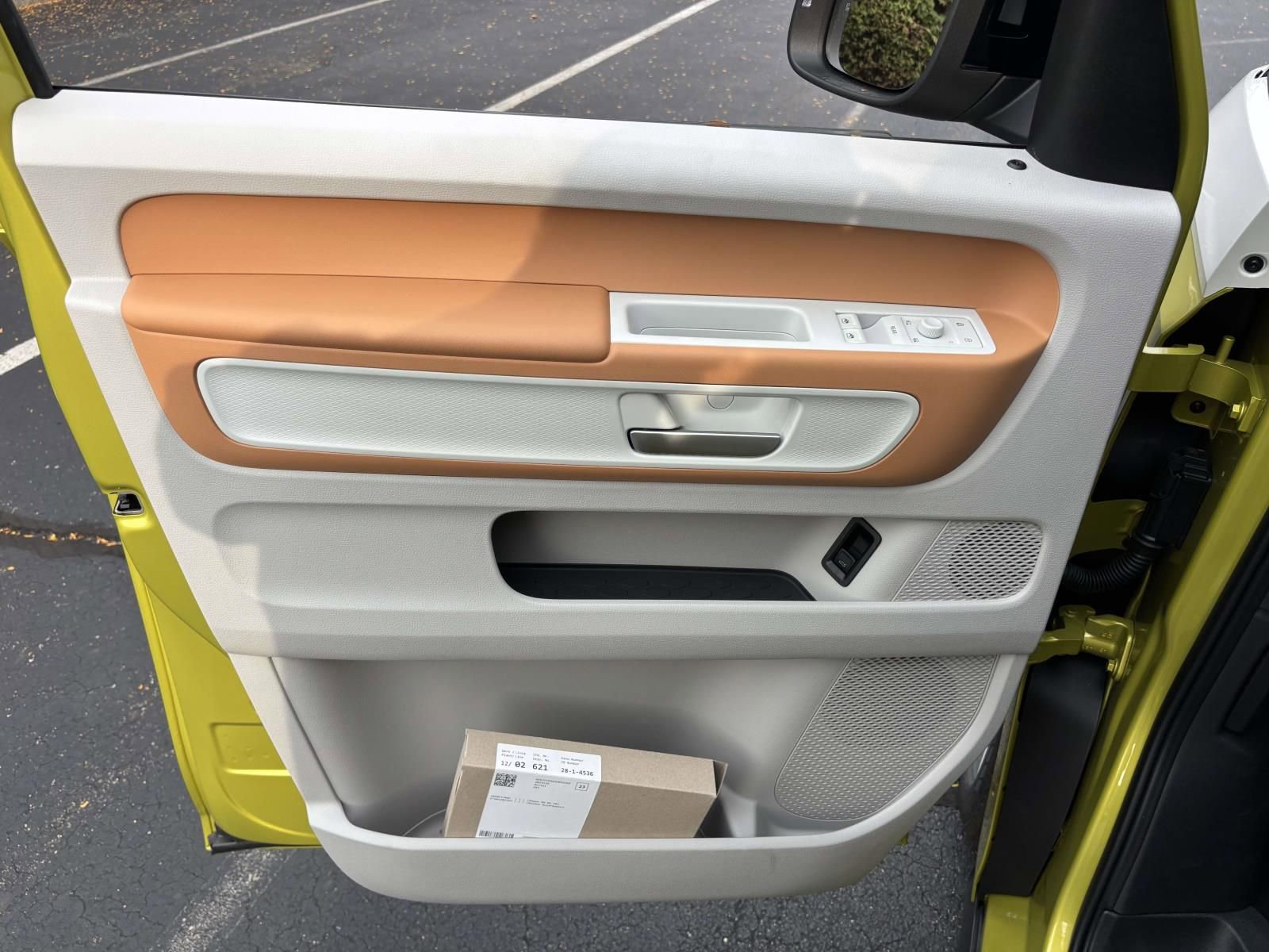 New 2025 Volkswagen ID. Buzz Pro S Plus image 11