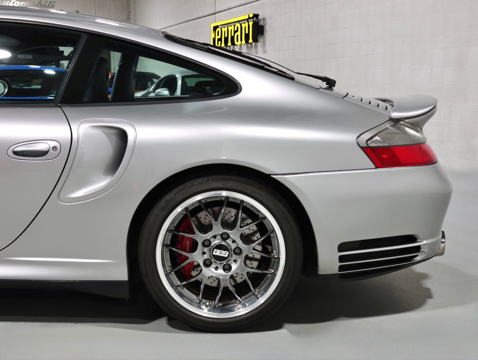 Used 2002 Porsche 911 Turbo AWD/4WD image 30