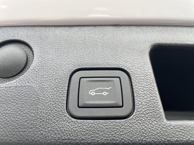 New 2026 Chevrolet Equinox LT w/ Convenience Package II AWD/4WD image 21
