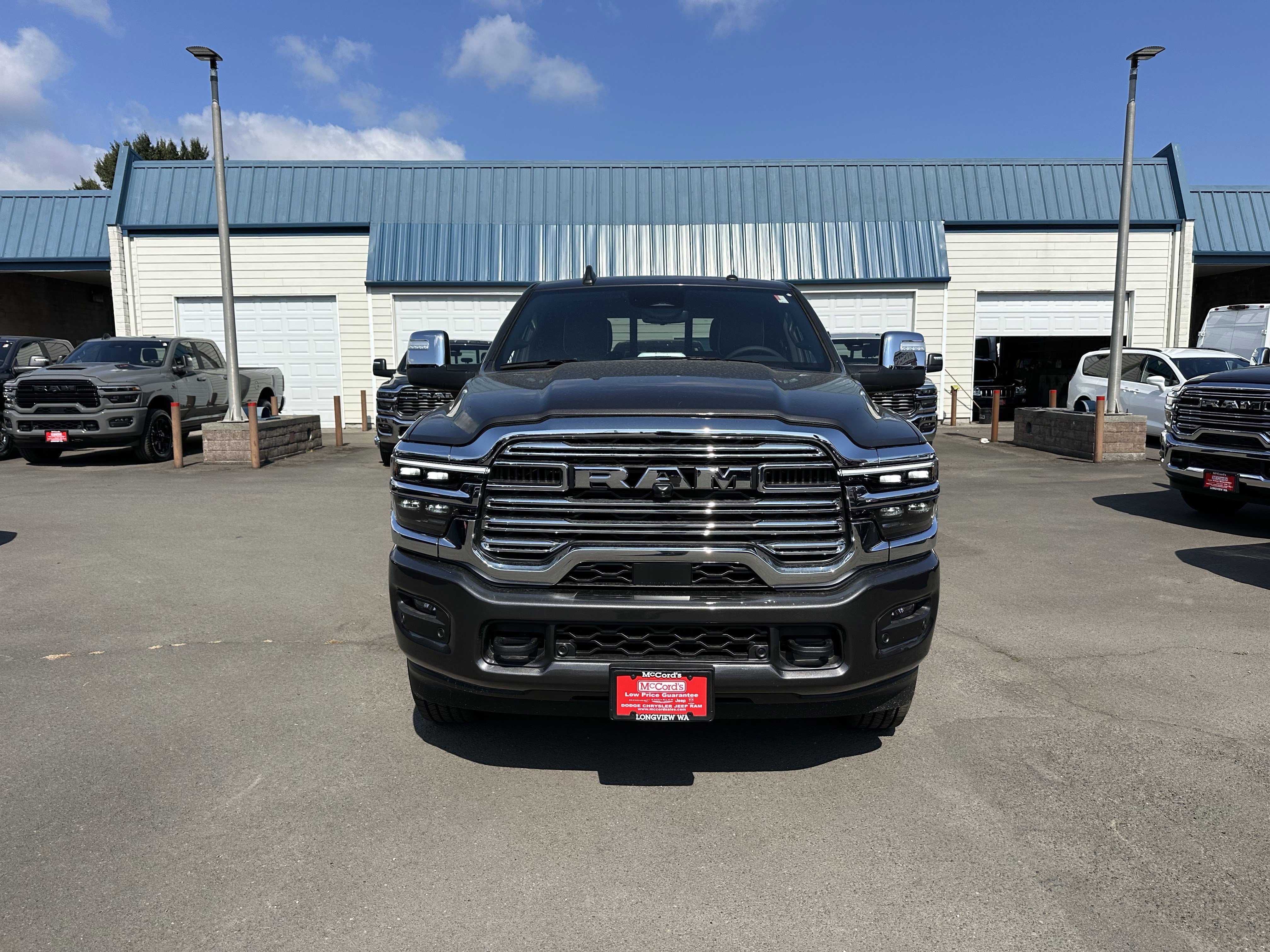 New 2025 RAM 3500 Laramie AWD/4WD image 8