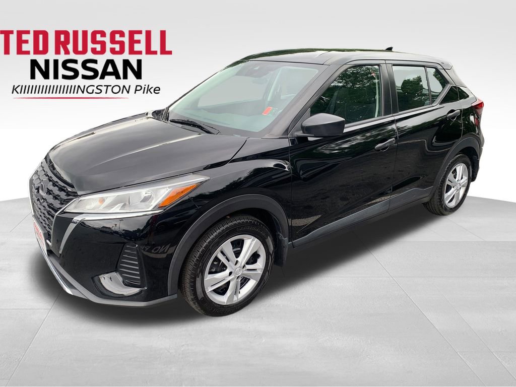 Used 2022 Nissan Kicks S
