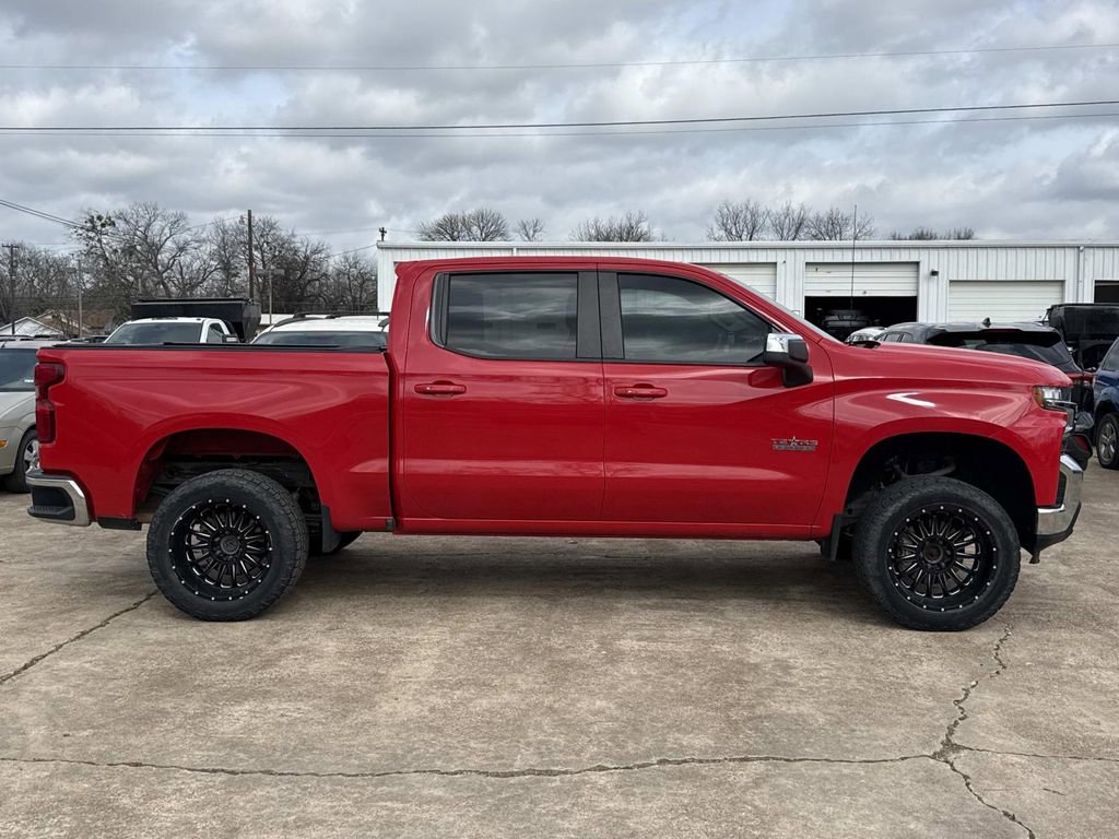Used 2019 Chevrolet Silverado 1500 LT w/ Texas Edition image 3