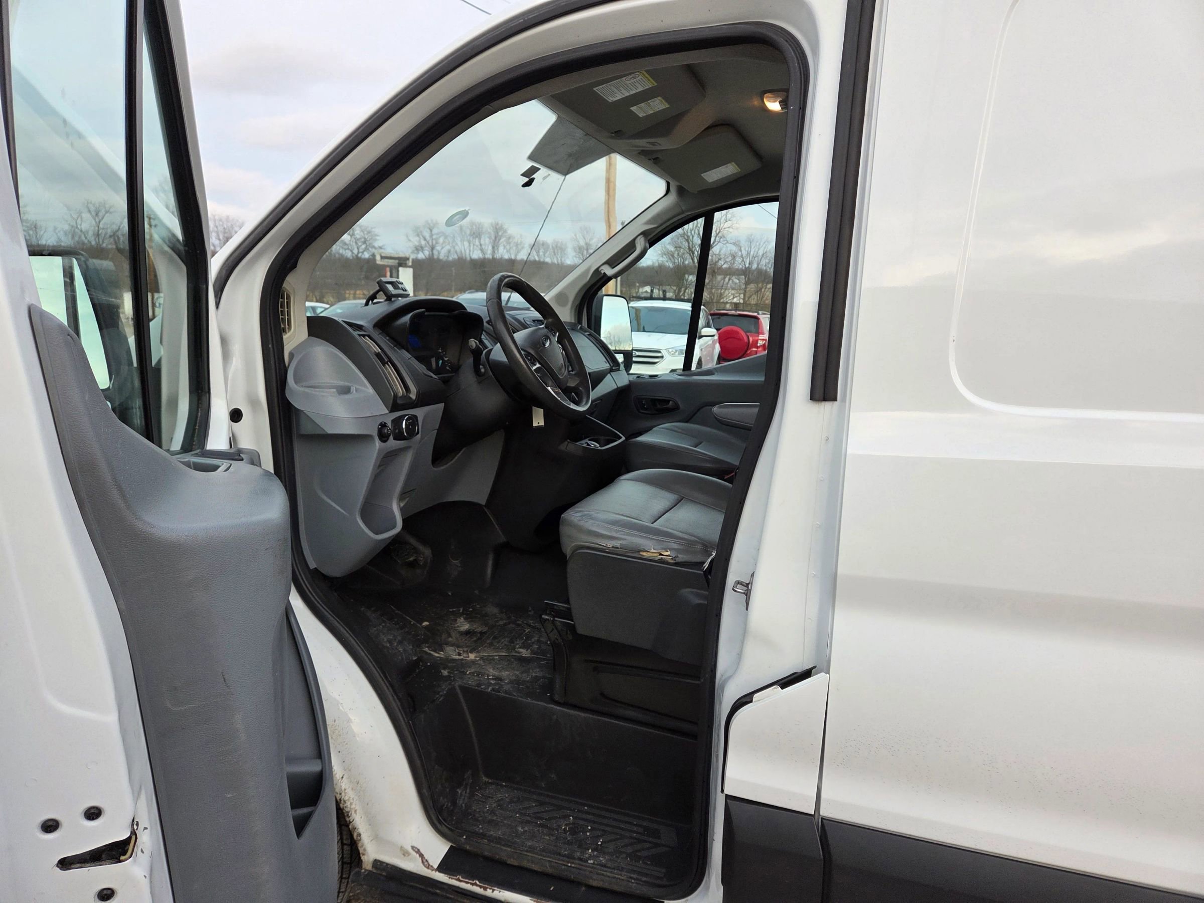 Used 2019 Ford Transit 250 148 Low Roof image 11