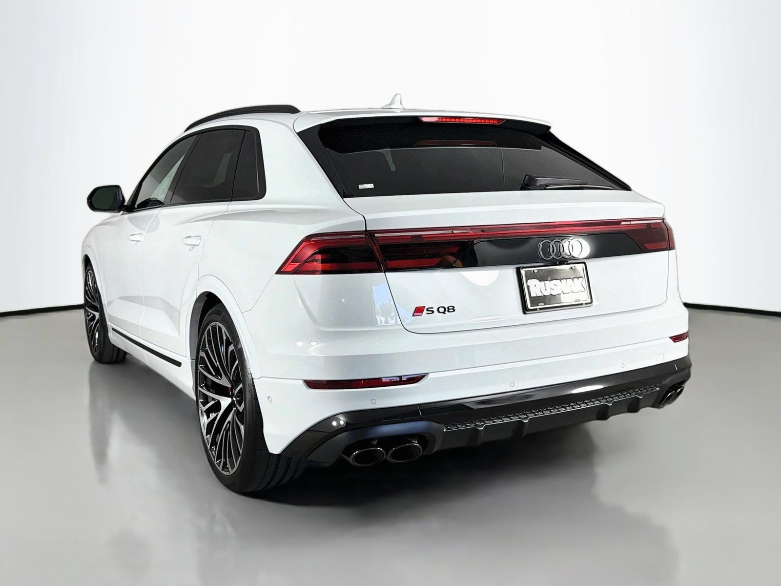 New 2026 Audi SQ8 Premium Plus AWD/4WD image 5