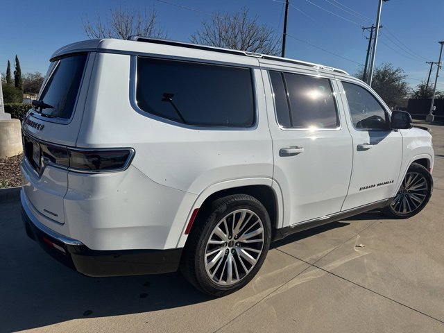 Used 2023 Jeep Grand Wagoneer Series III image 2