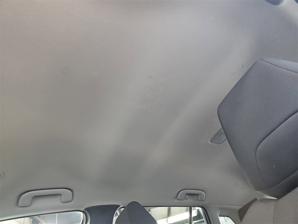 Used 2024 Toyota Corolla Cross LE image 29