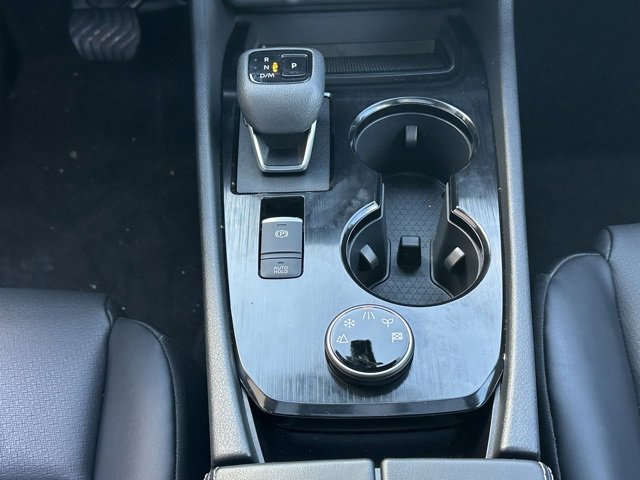 Certified 2023 Nissan Rogue SV w/ SV Premium Package image 32