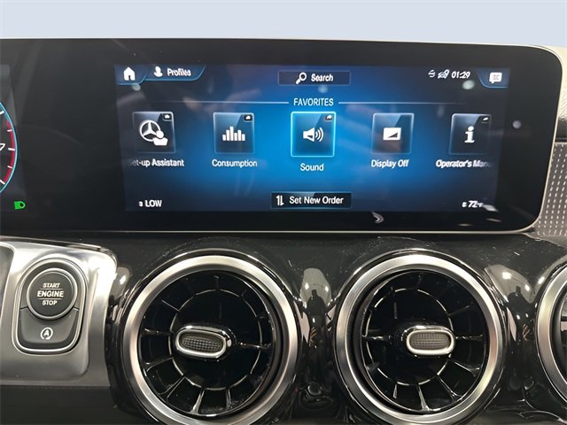 Certified 2020 Mercedes-Benz GLB 250 4MATIC image 22