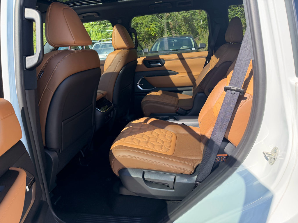 New 2026 Nissan Armada Platinum Reserve AWD/4WD image 7