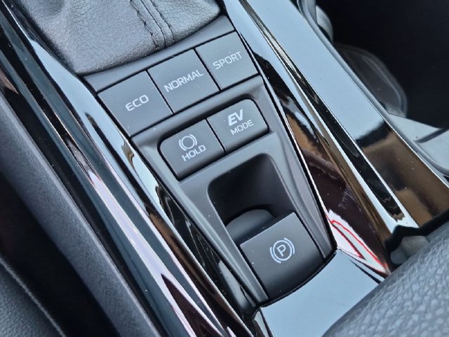 New 2027 Toyota Camry XLE w/ Premium Plus Package AWD/4WD image 24