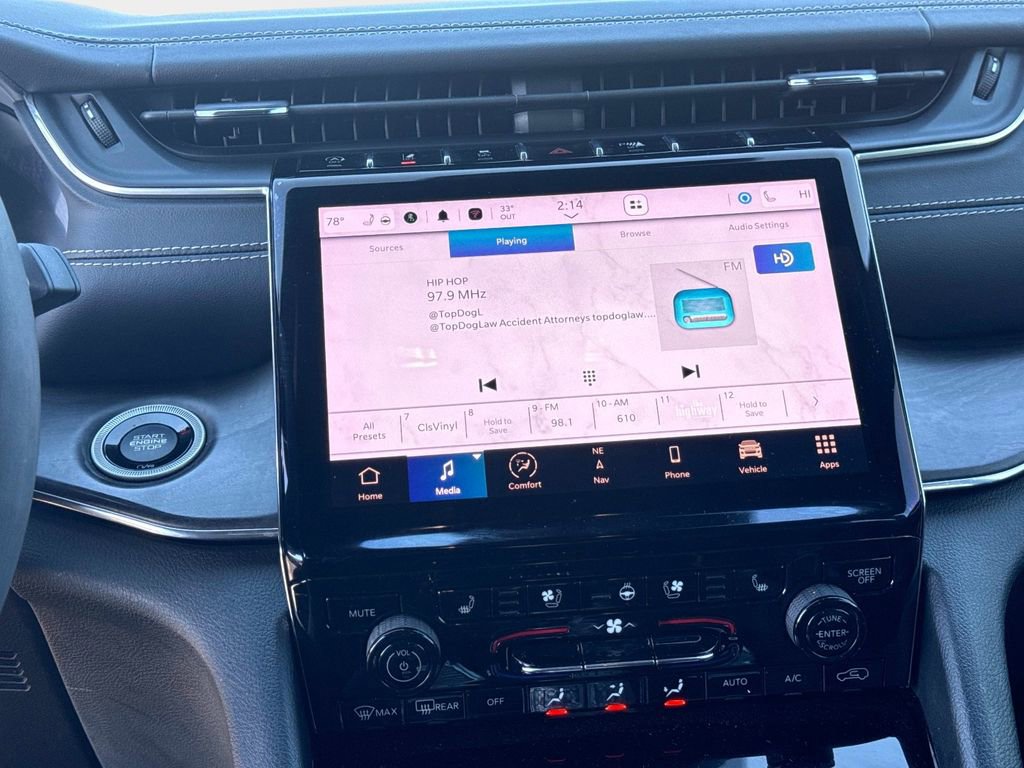 Used 2023 Jeep Grand Cherokee L Overland image 23