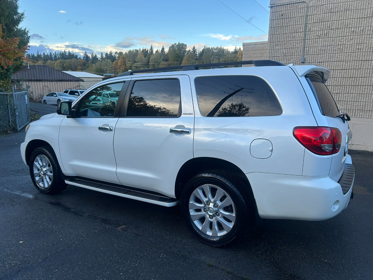 Used 2016 Toyota Sequoia Platinum image 7