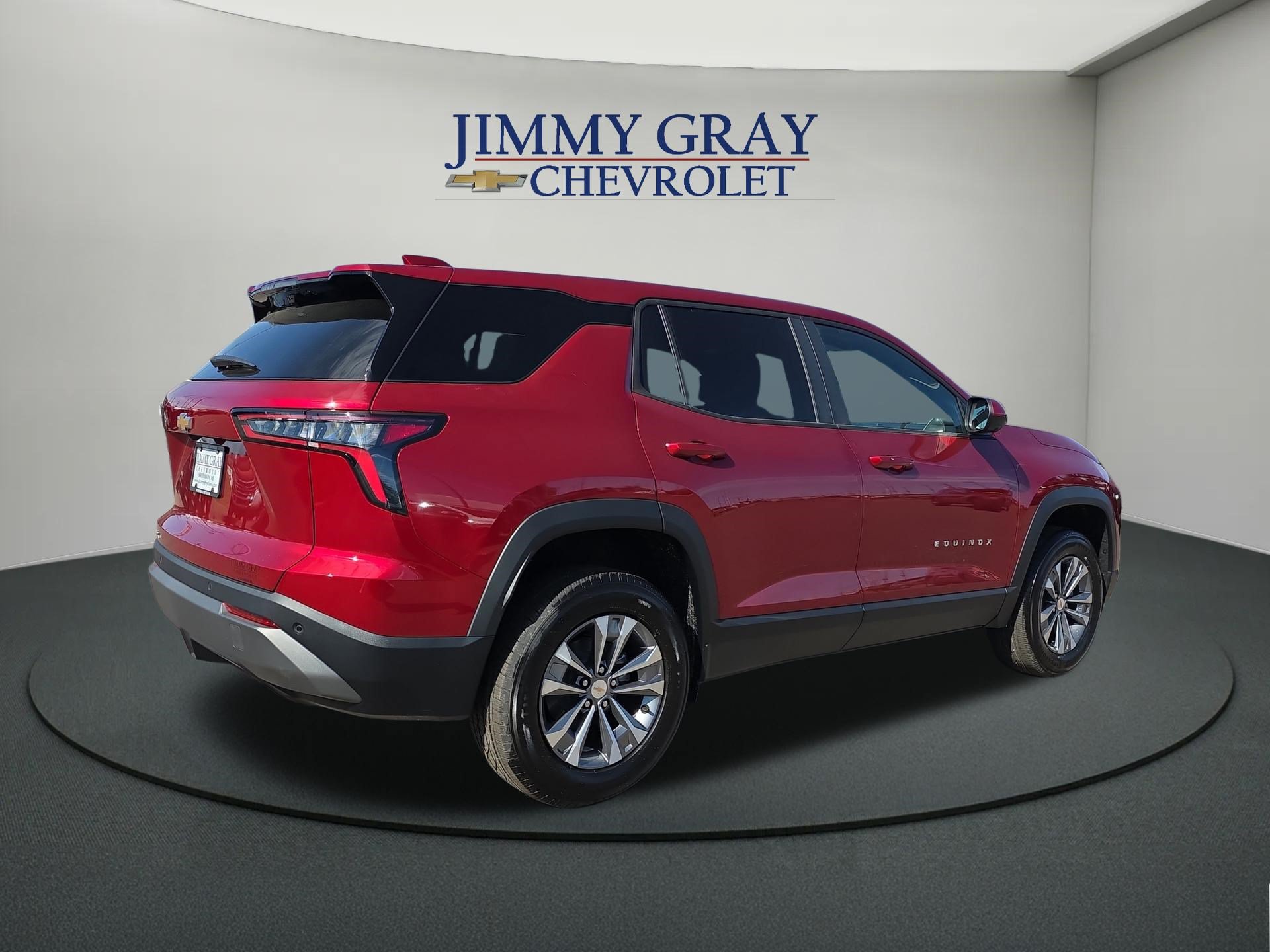 New 2027 Chevrolet Equinox LT w/ Safety and Technology Package FWD image 5