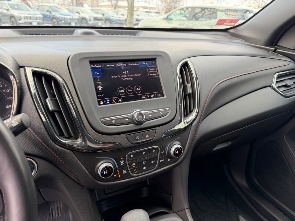 Used 2022 Chevrolet Equinox RS w/ LPO, Floor Liner Package image 14