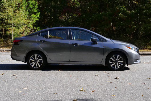 Used 2024 Nissan Versa S w/ S Plus Package image 29