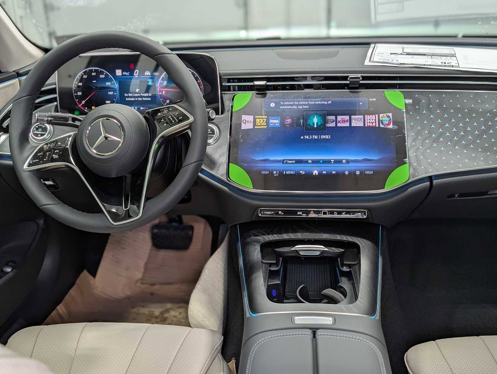 New 2026 Mercedes-Benz E 450 4MATIC Sedan image 5