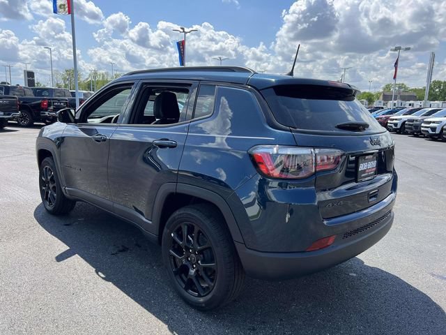 New 2026 Jeep Compass Latitude AWD/4WD image 5