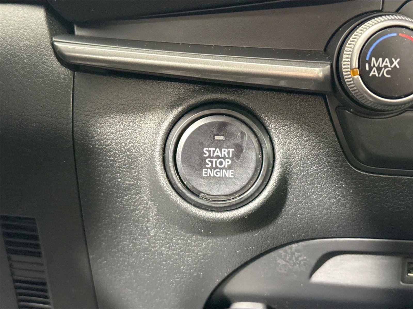 Used 2020 MAZDA MAZDA3 4DR FWD image 19