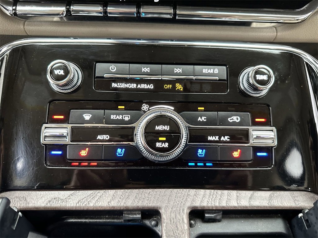 Used 2024 Lincoln Navigator L Reserve image 19