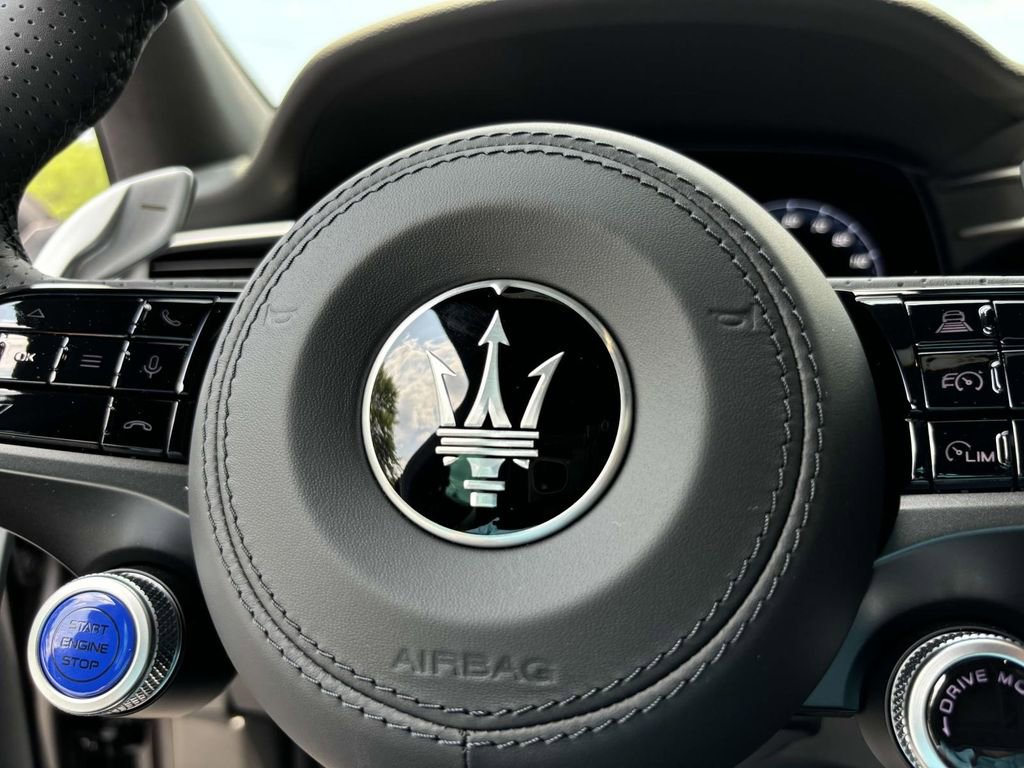 New 2024 Maserati Grecale GT image 34
