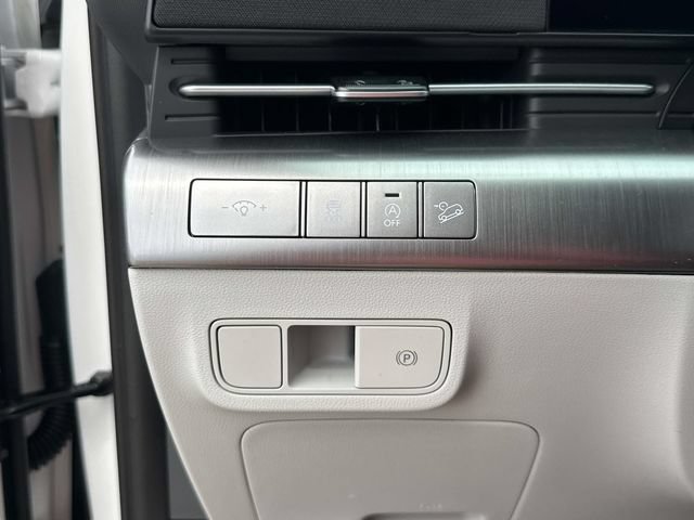 New 2026 Hyundai Kona SE FWD image 25