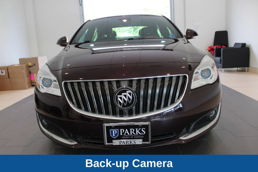 Used 2017 Buick Regal AWD image 14
