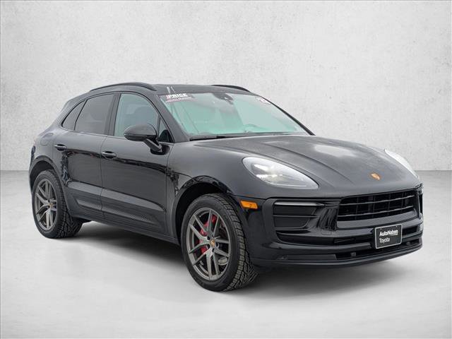 Used 2022 Porsche Macan image 3