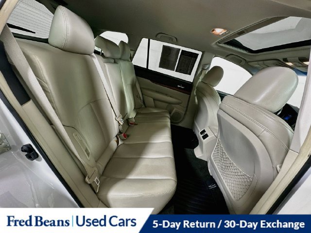 Used 2014 Subaru Outback 2.5i Limited w/ Moonroof Package AWD/4WD image 34