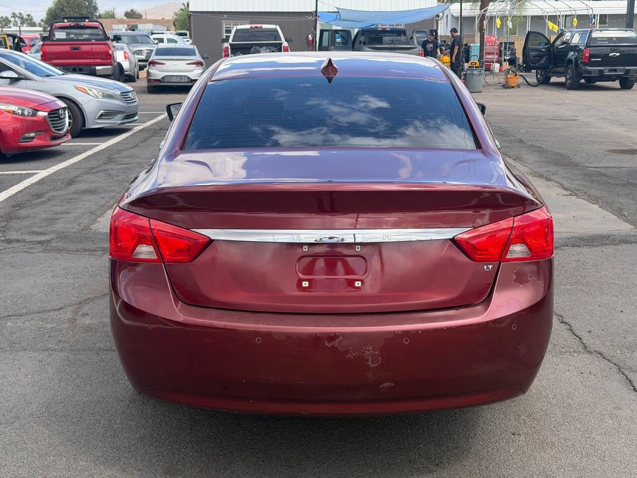 Used 2017 Chevrolet Impala LT w/ Convenience Package image 9