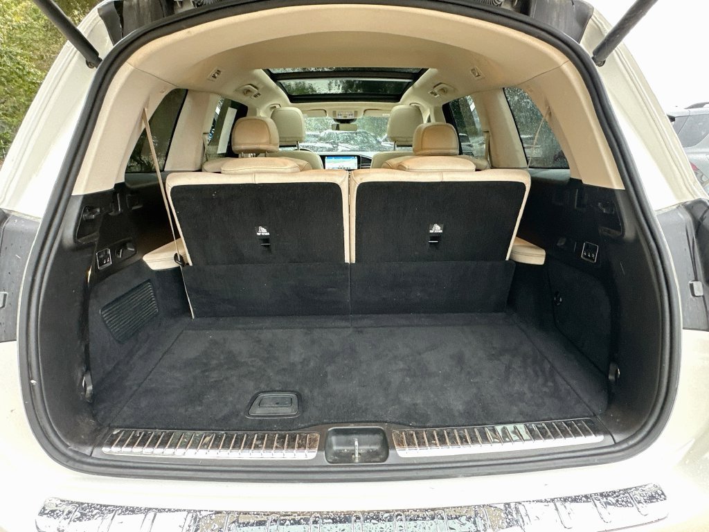 Used 2022 Mercedes-Benz GLS 450 4MATIC image 28