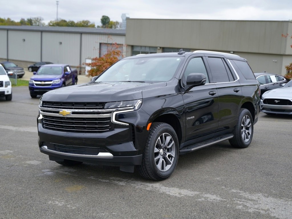 Used 2023 Chevrolet Tahoe LT w/ Luxury Package image 12