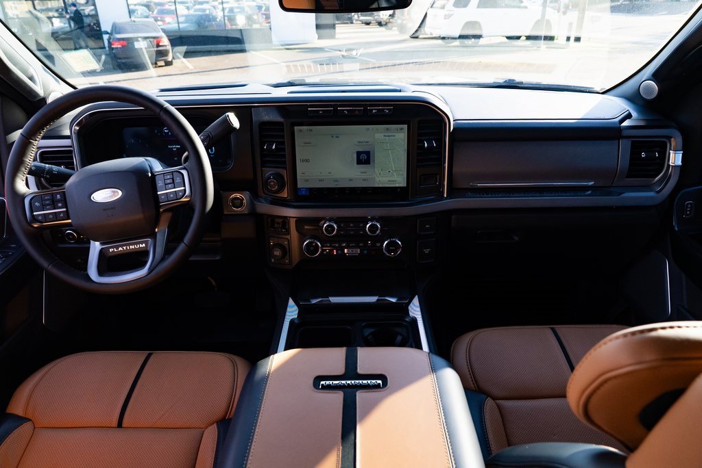 Used 2024 Ford F350 Platinum image 8