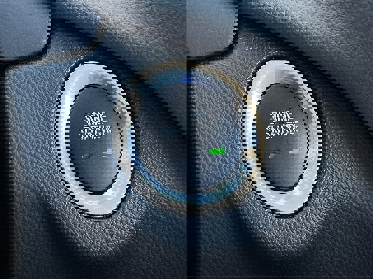 Used 2023 Chevrolet Equinox LS w/ LS Convenience Package image 19