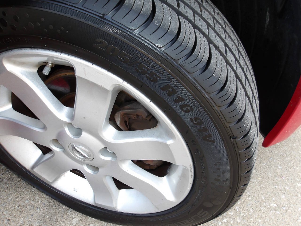 Used 2012 Nissan Sentra 2.0 SR FWD image 37
