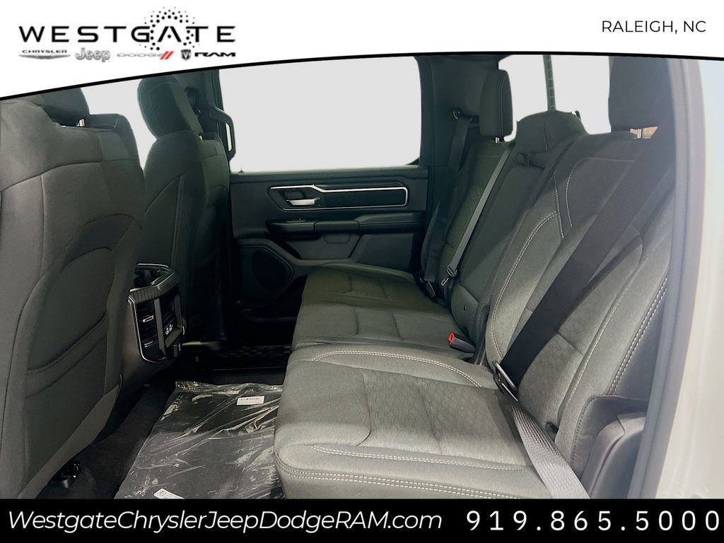 New 2026 RAM 1500 4x4 Crew Cab image 8