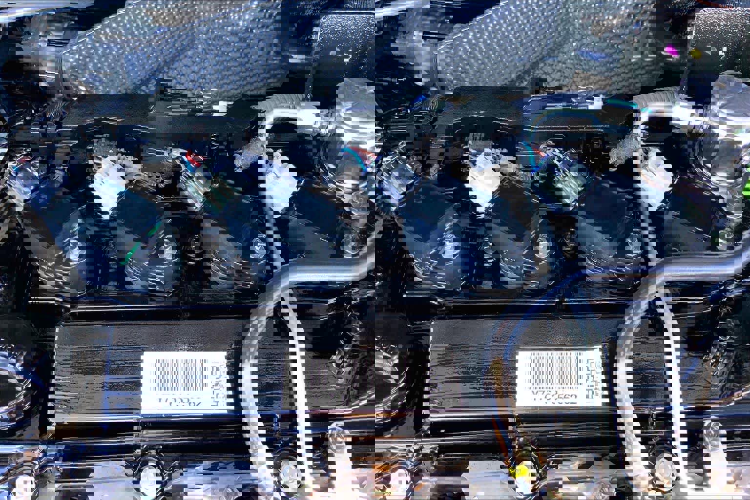 Used 2025 Toyota Corolla Cross LE image 30