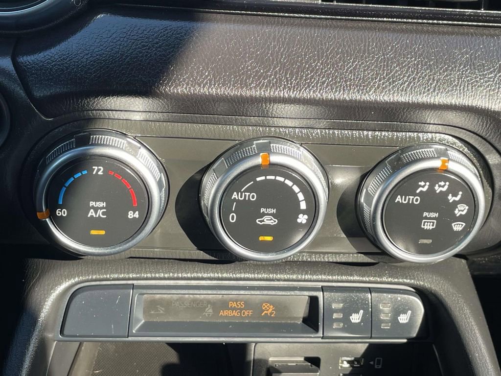 Used 2022 MAZDA MX-5 Miata Grand Touring image 31