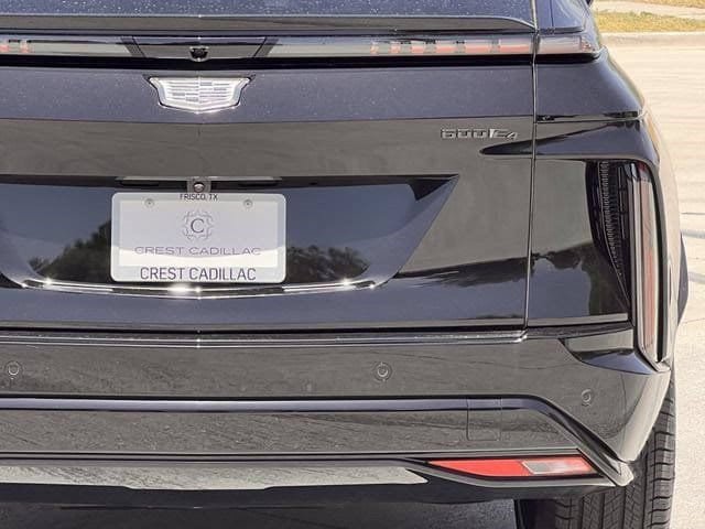 New 2026 Cadillac Lyriq Premium Sport w/ LPO, ONYX Package AWD/4WD image 6