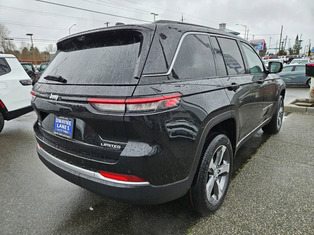 New 2026 Jeep Grand Cherokee Limited w/ Luxury Tech Group II AWD/4WD image 5