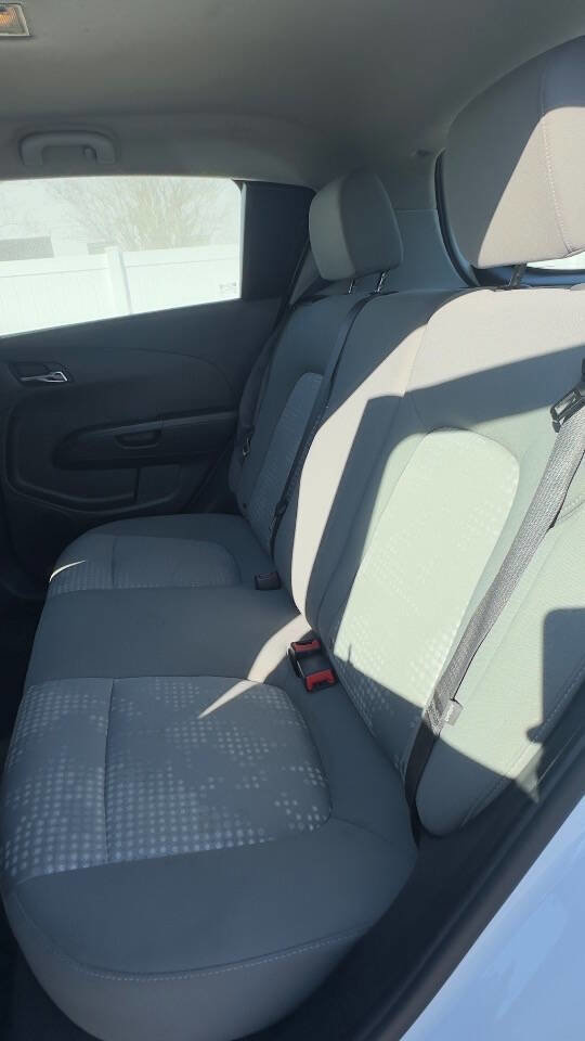 Used 2017 Chevrolet Sonic LT image 11