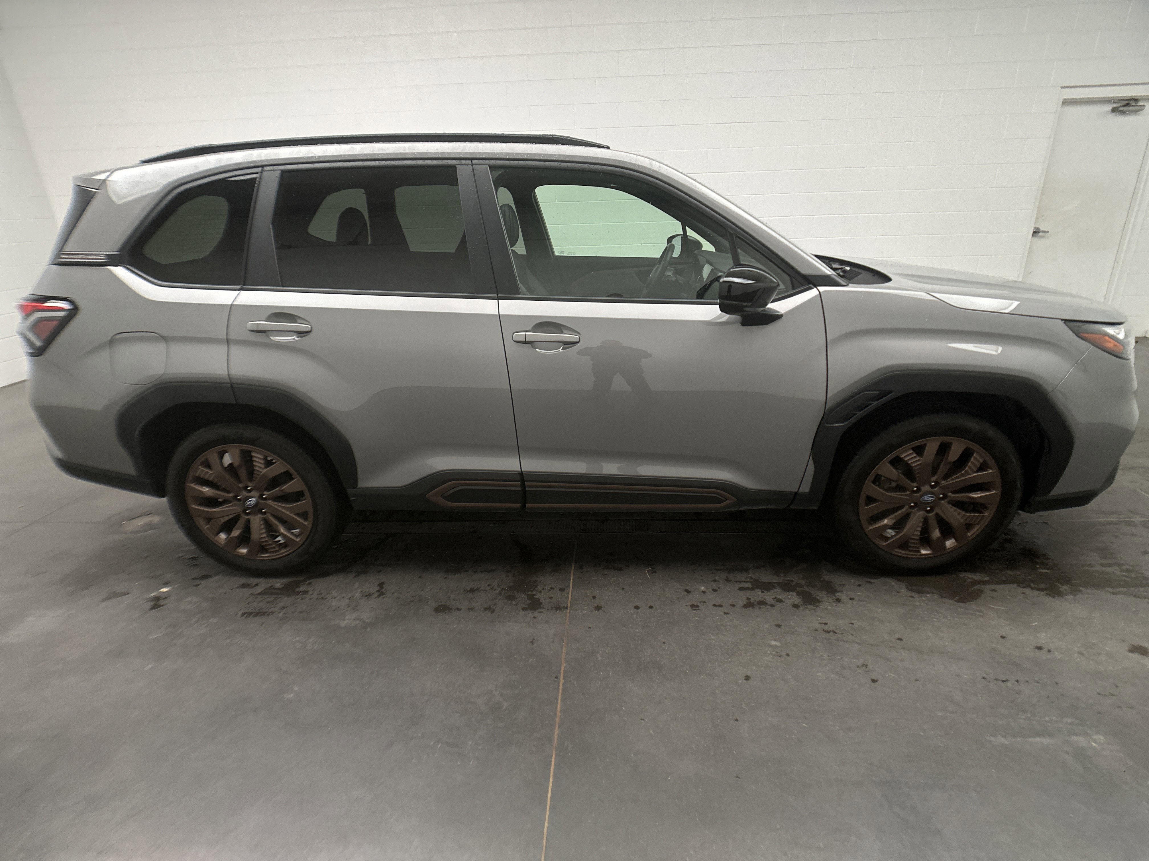 Certified 2025 Subaru Forester Sport image 9