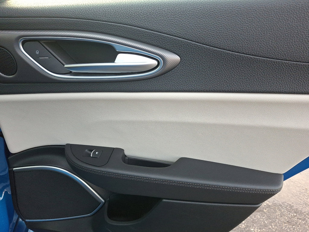 Used 2020 Alfa Romeo Giulia Ti Sport w/ Quick Order Package 22S Sport image 14