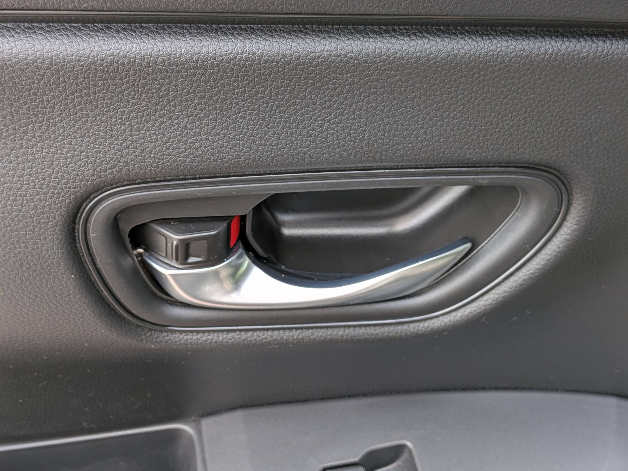 Used 2024 Honda HR-V LX image 27